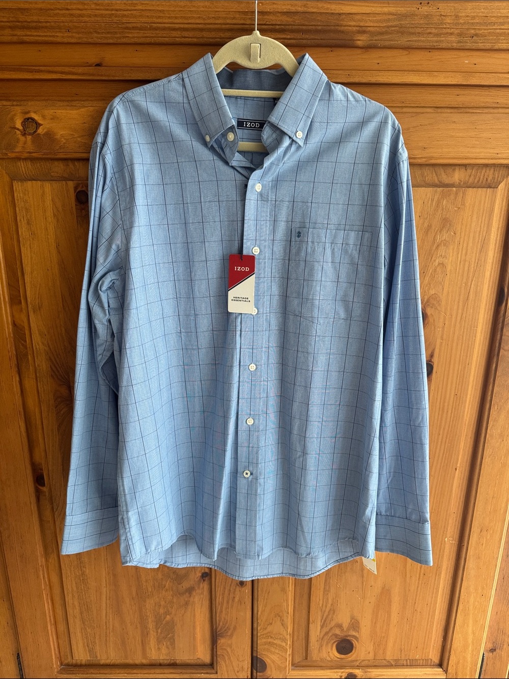 Izod Men's Light Blue Windowpane Button-Down Dress Shirt, Size M